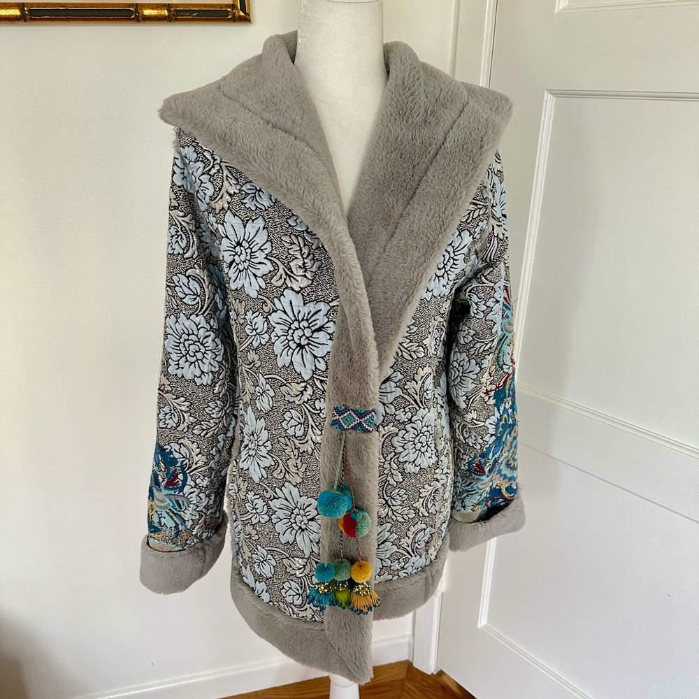 NWT Johnny Was Embroidered faux fur jacket M